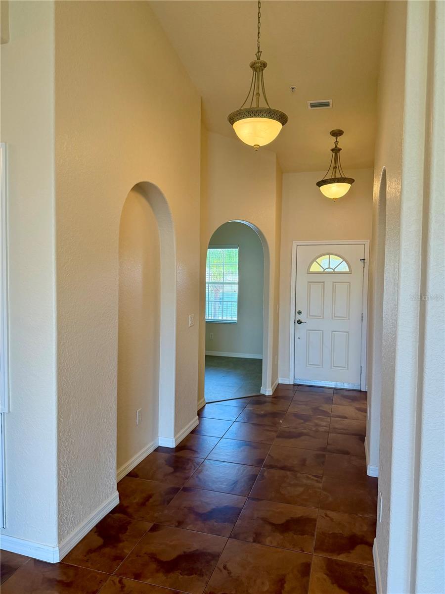 600 GARDENS EDGE DR #633 — photo 11