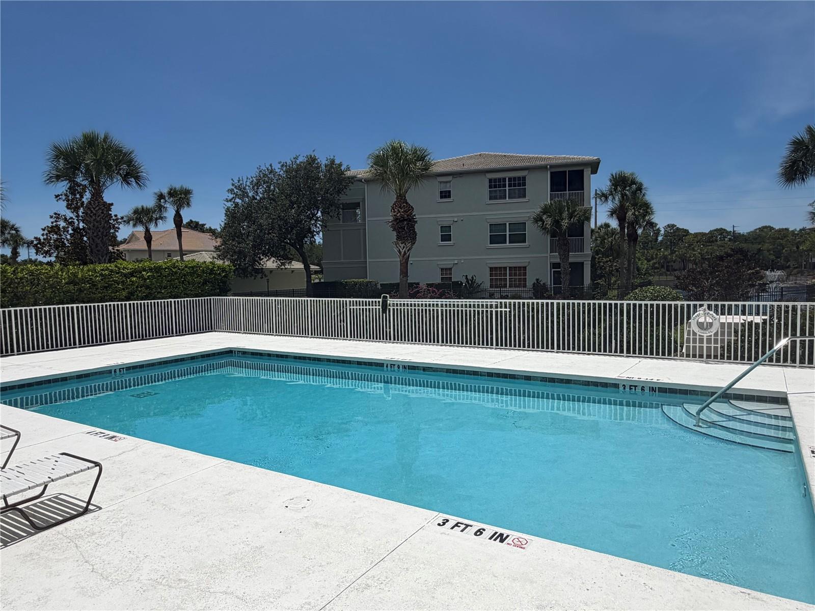 600 GARDENS EDGE DR #633 — photo 31
