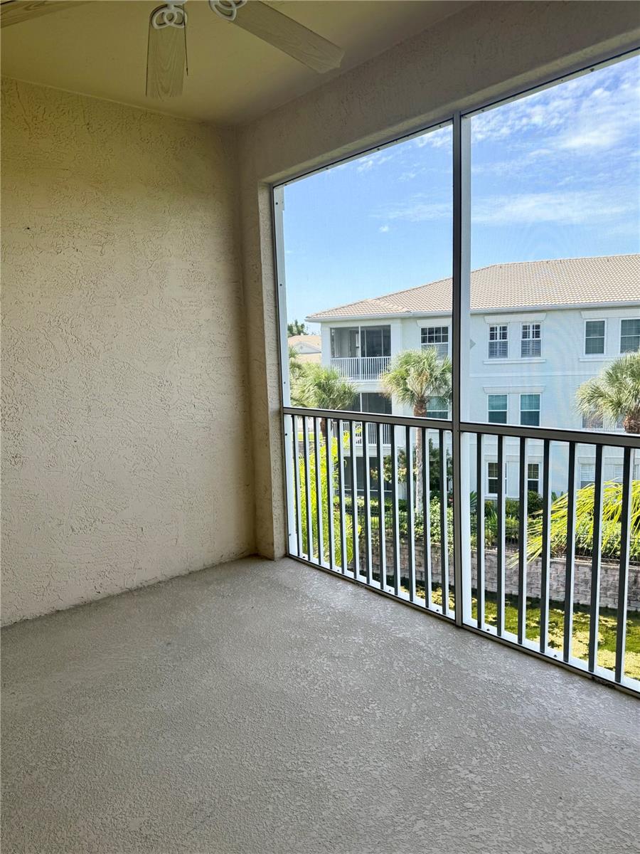 600 GARDENS EDGE DR #633 — photo 25