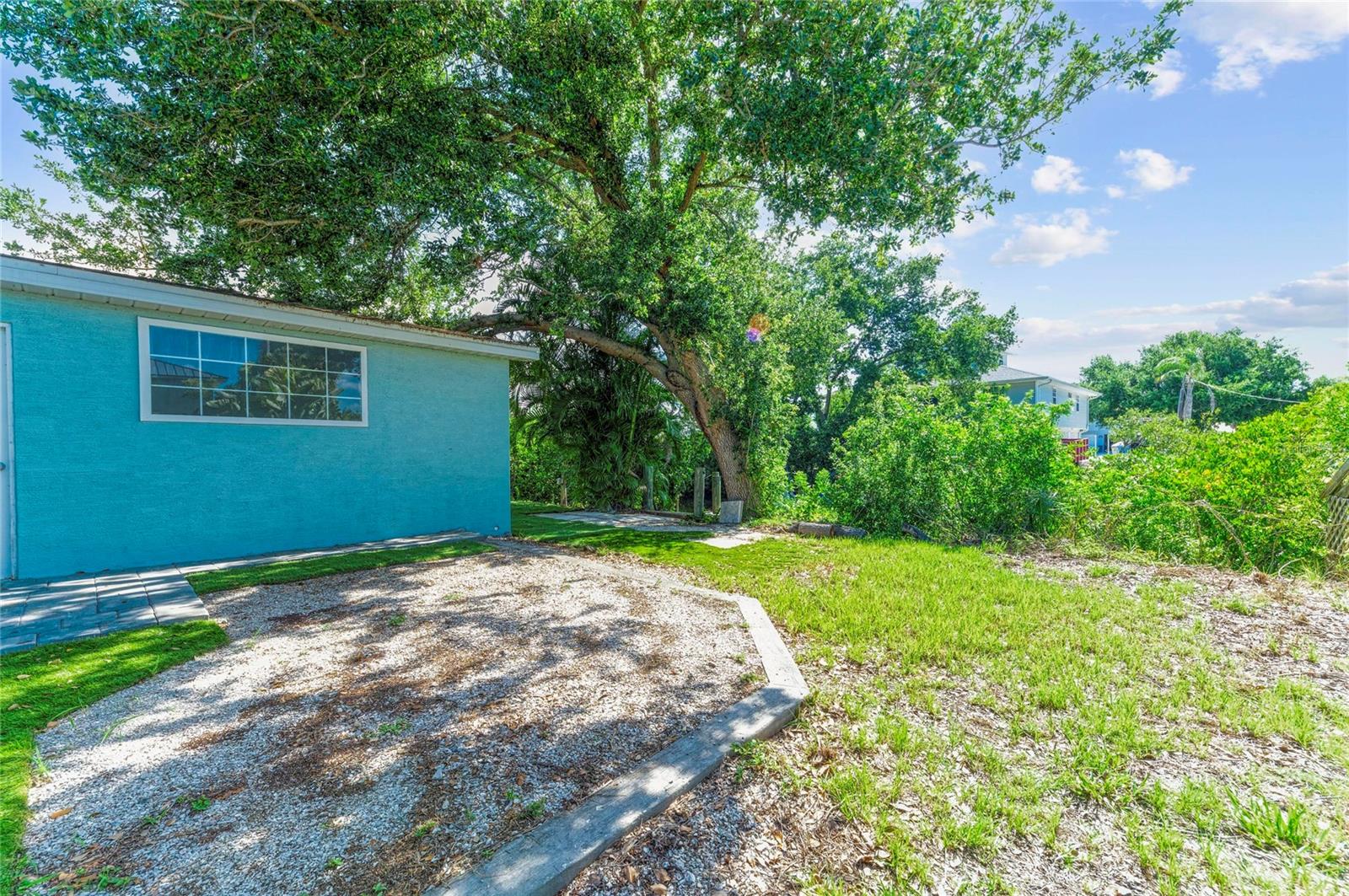 312 WINFIELD WAY — photo 62