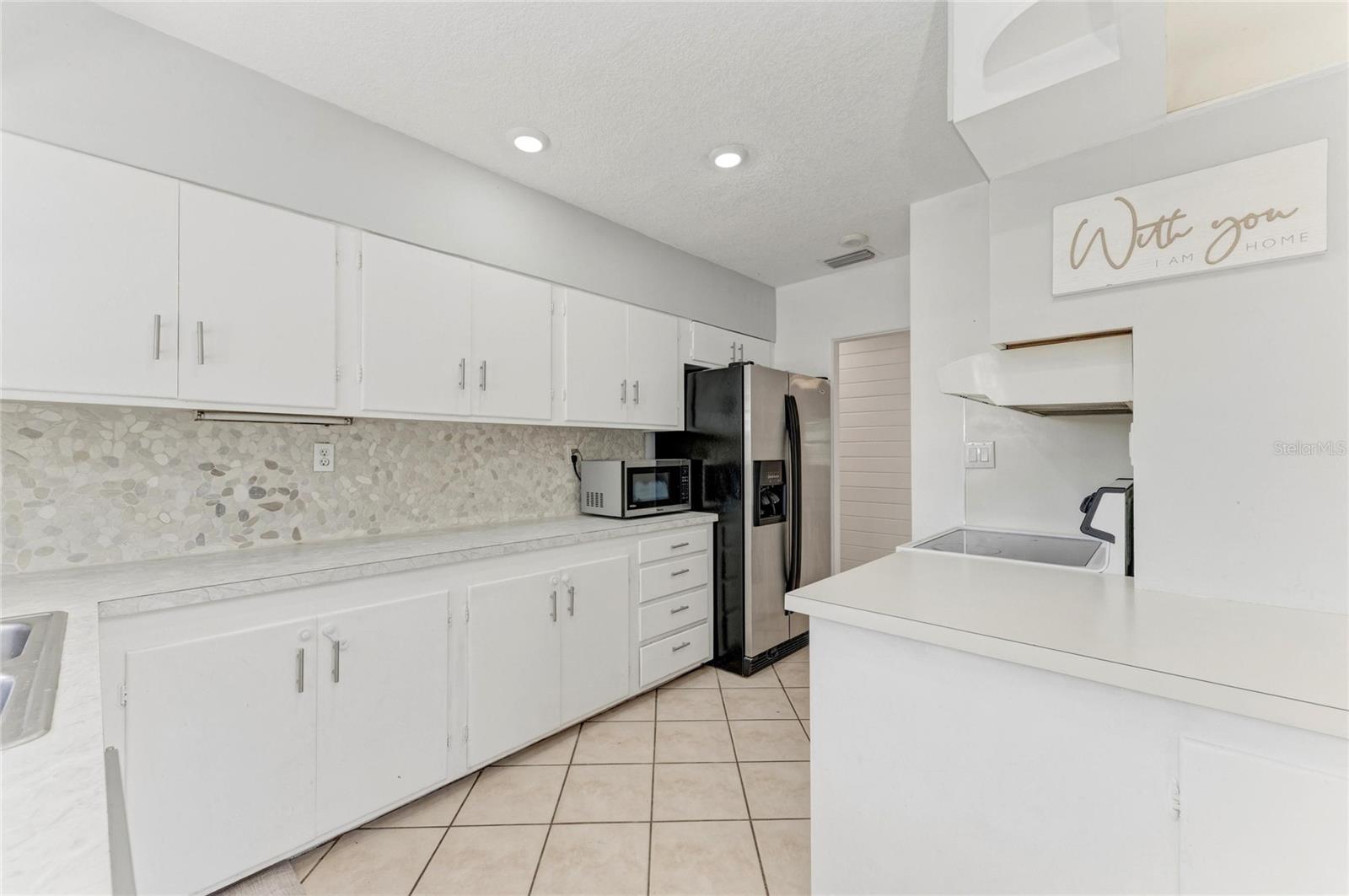 312 WINFIELD WAY — photo 20
