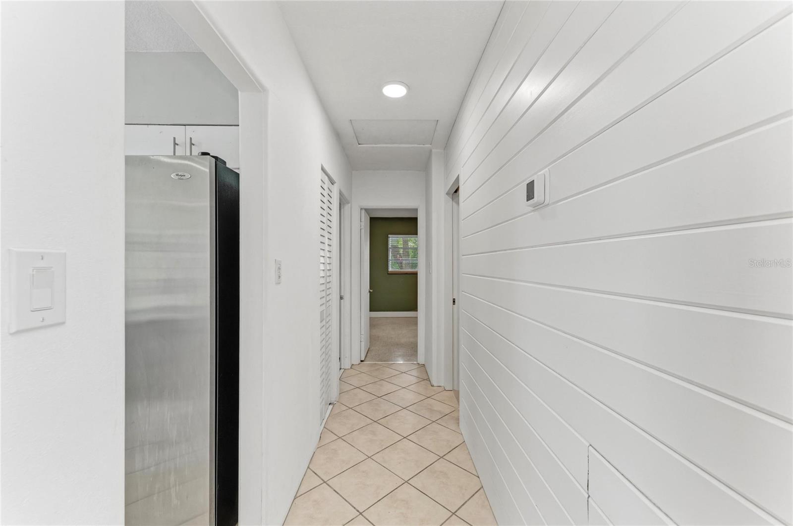 312 WINFIELD WAY — photo 32