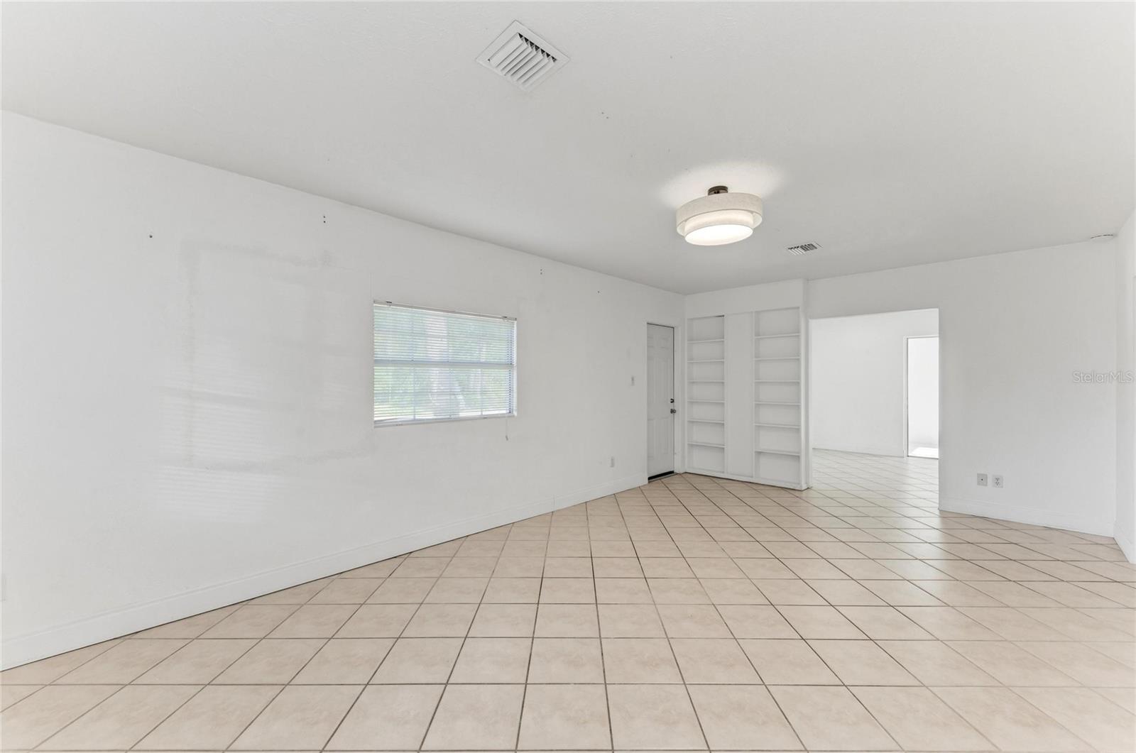 312 WINFIELD WAY — photo 27