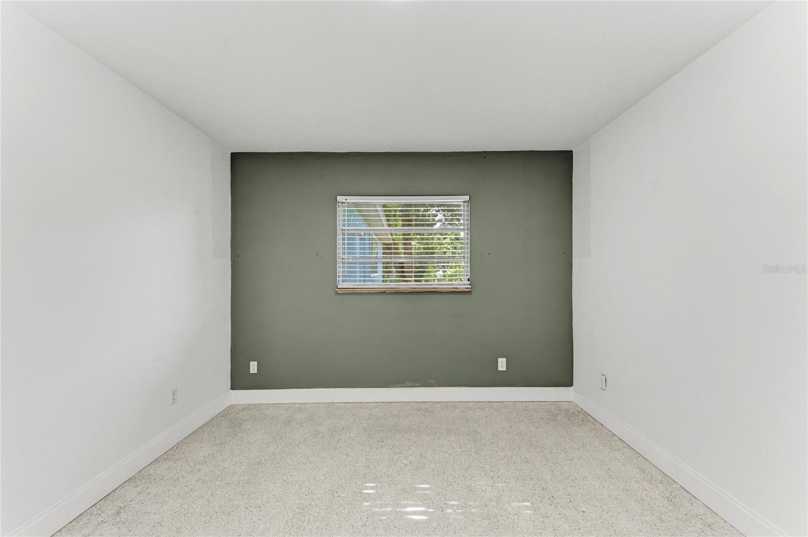 312 WINFIELD WAY — photo 45