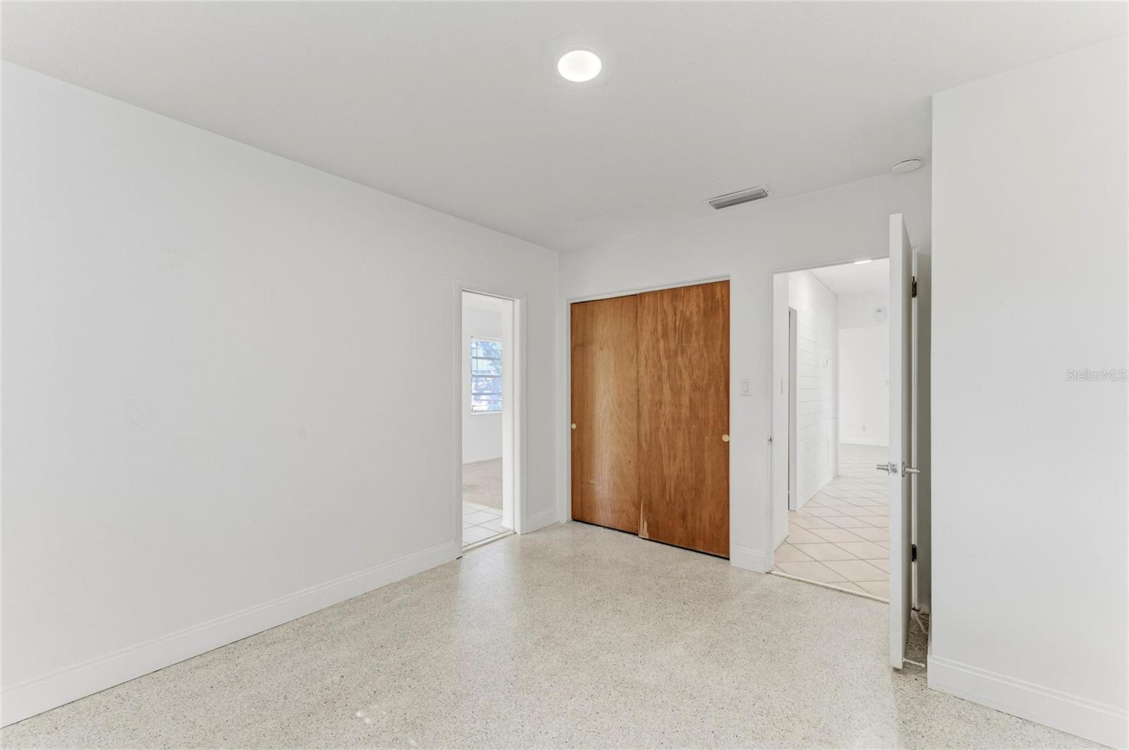 312 WINFIELD WAY — photo 46