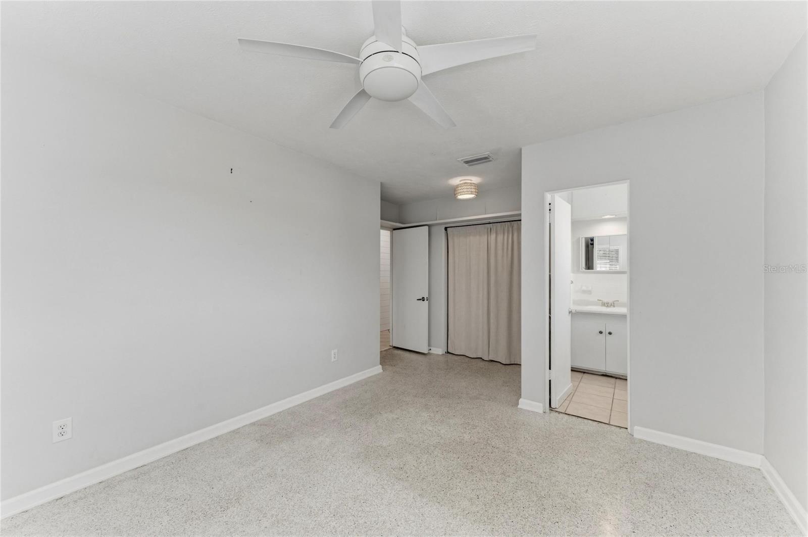 312 WINFIELD WAY — photo 37