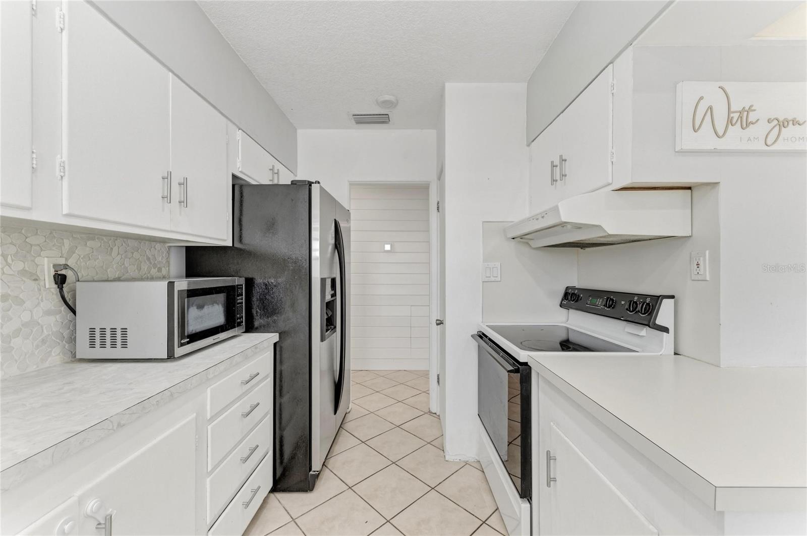 312 WINFIELD WAY — photo 21