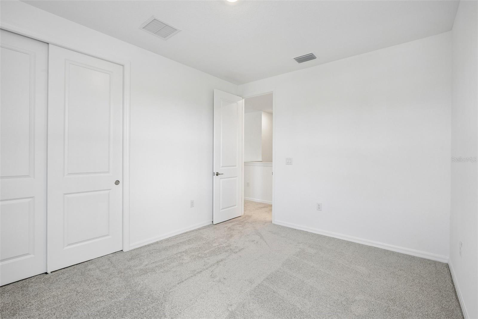 7012 FOXBORO WAY — photo 37