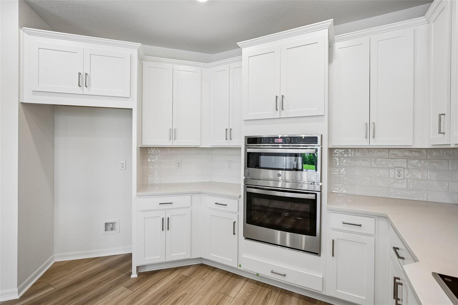 7012 FOXBORO WAY — photo 20