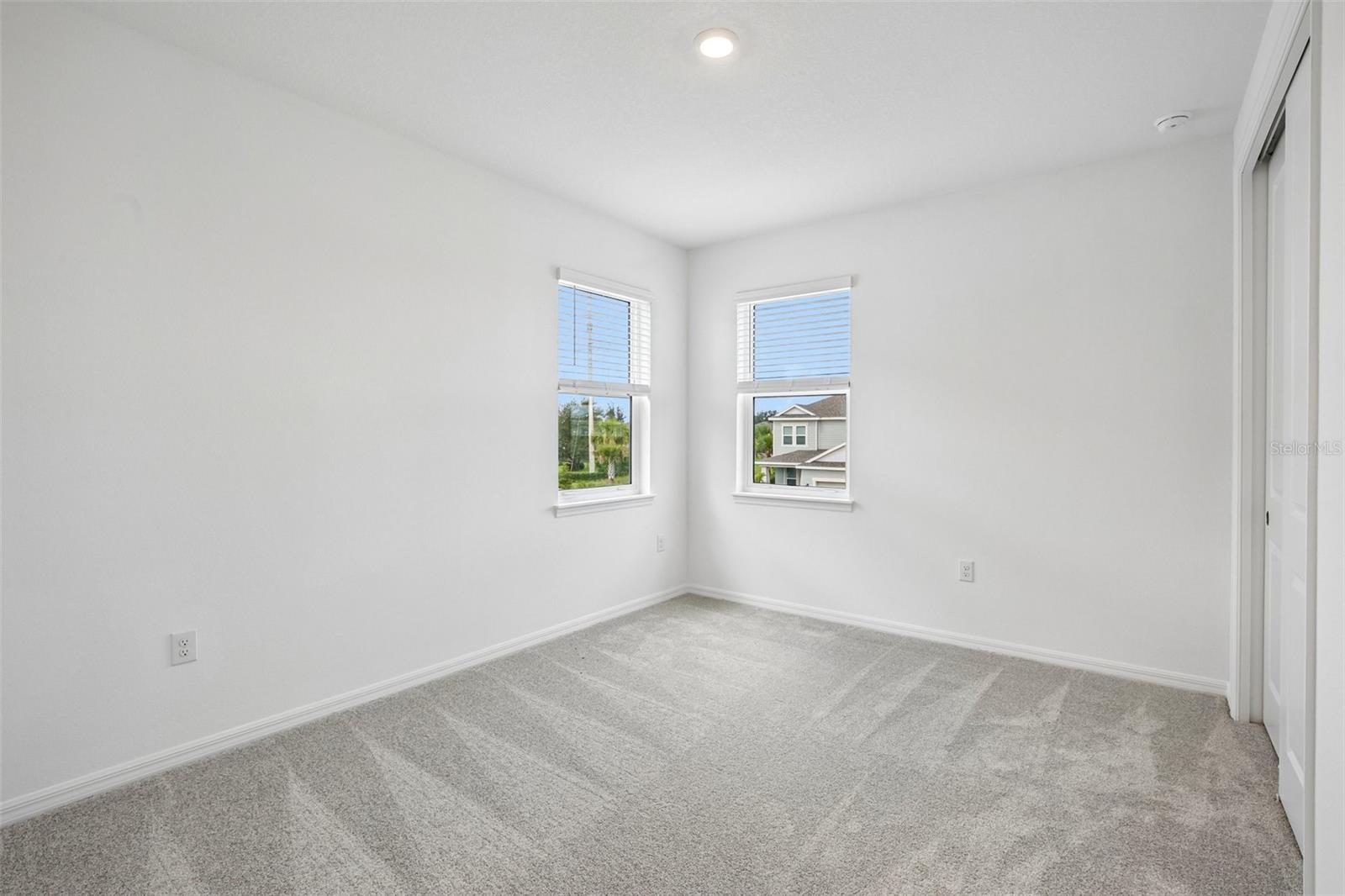7012 FOXBORO WAY — photo 36