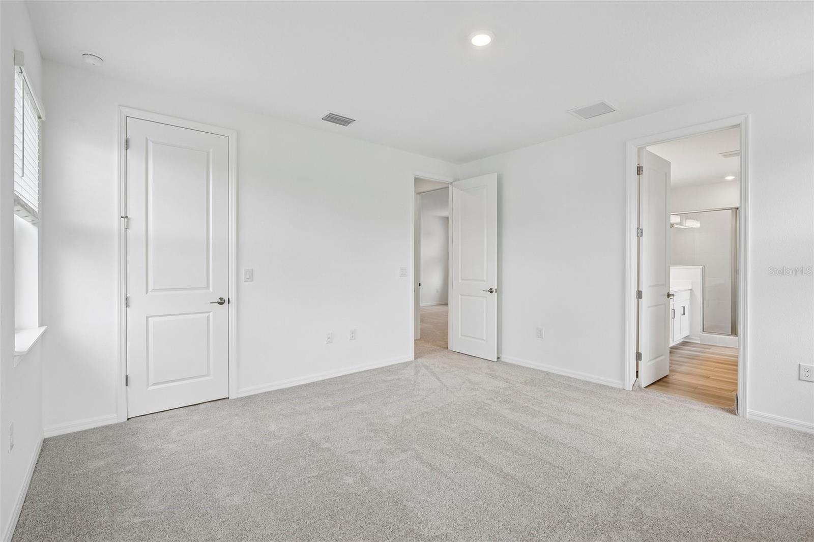 7012 FOXBORO WAY — photo 31