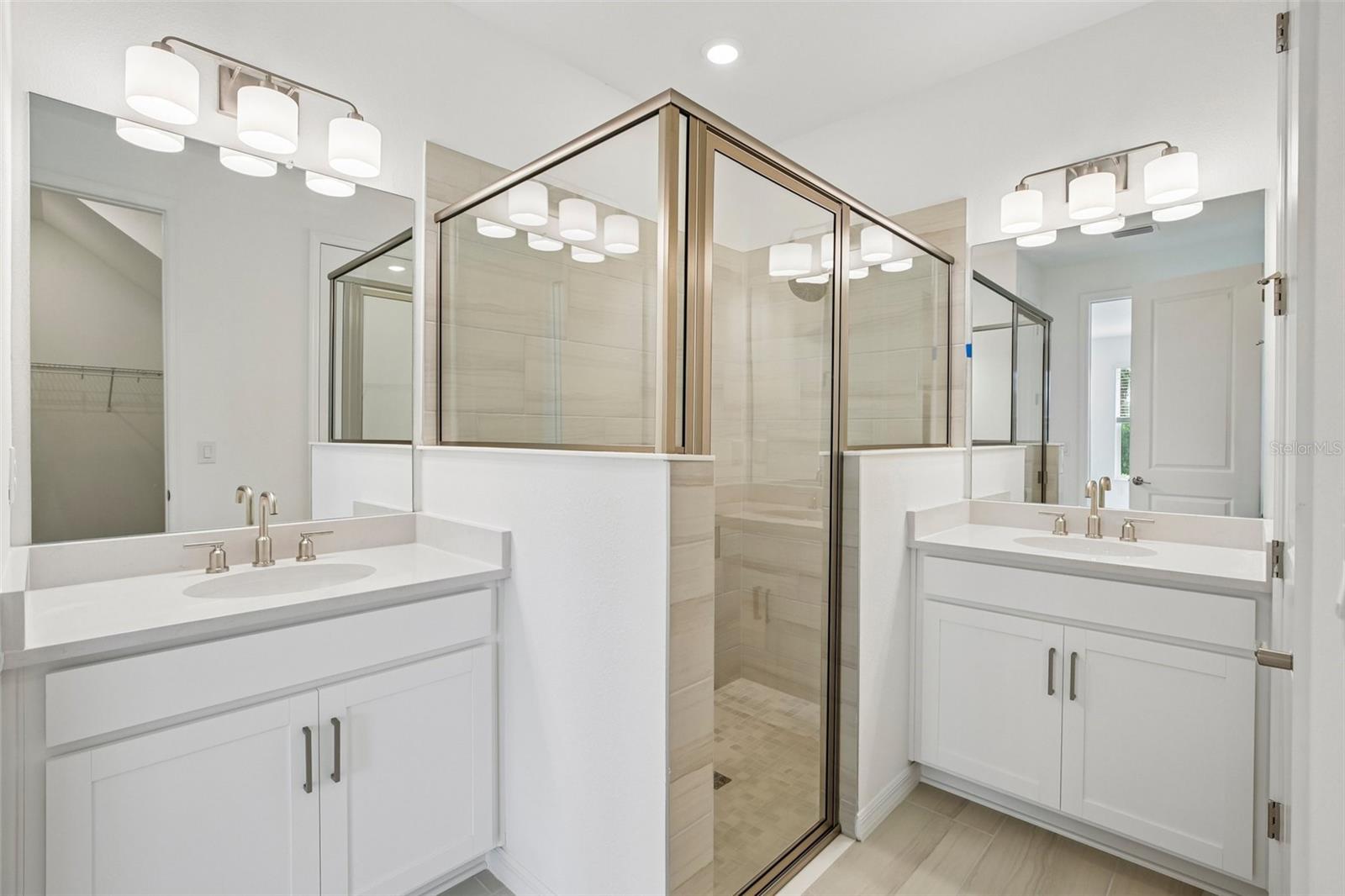 7012 FOXBORO WAY — photo 4