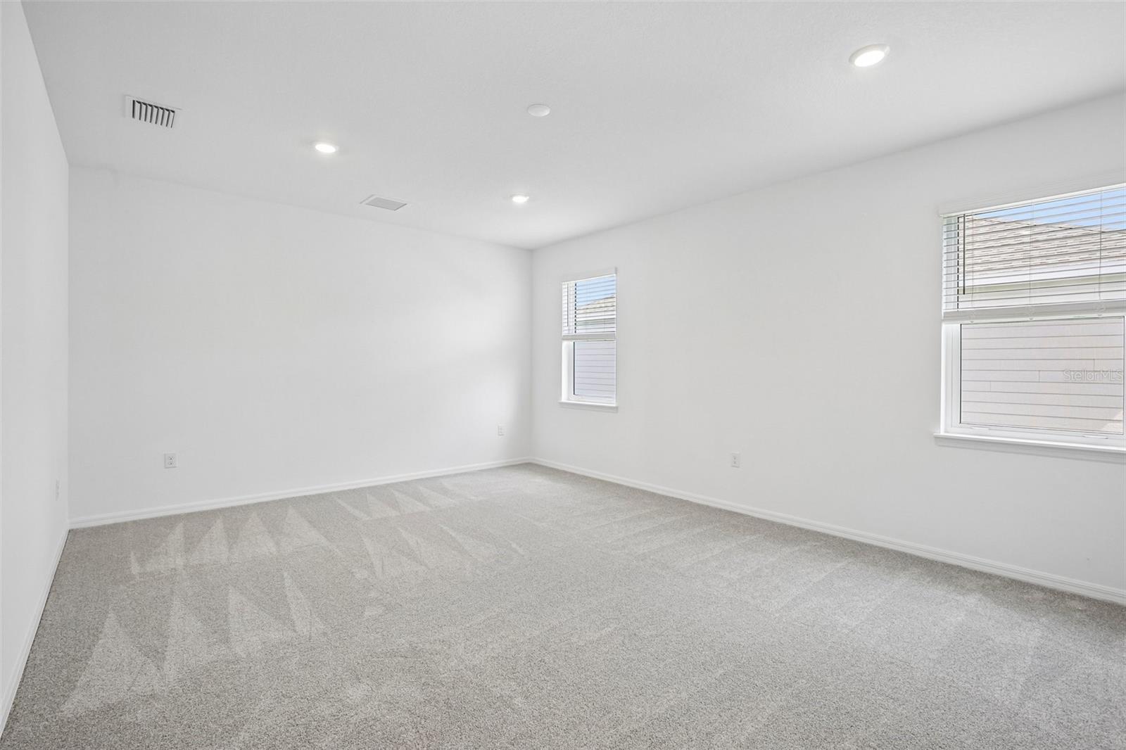 7012 FOXBORO WAY — photo 27