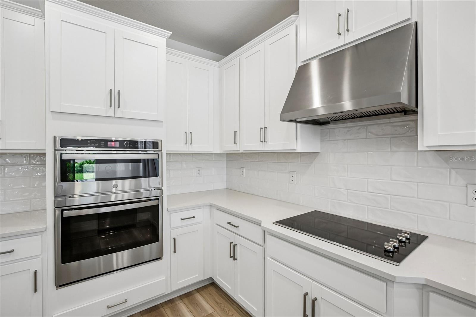 7012 FOXBORO WAY — photo 18