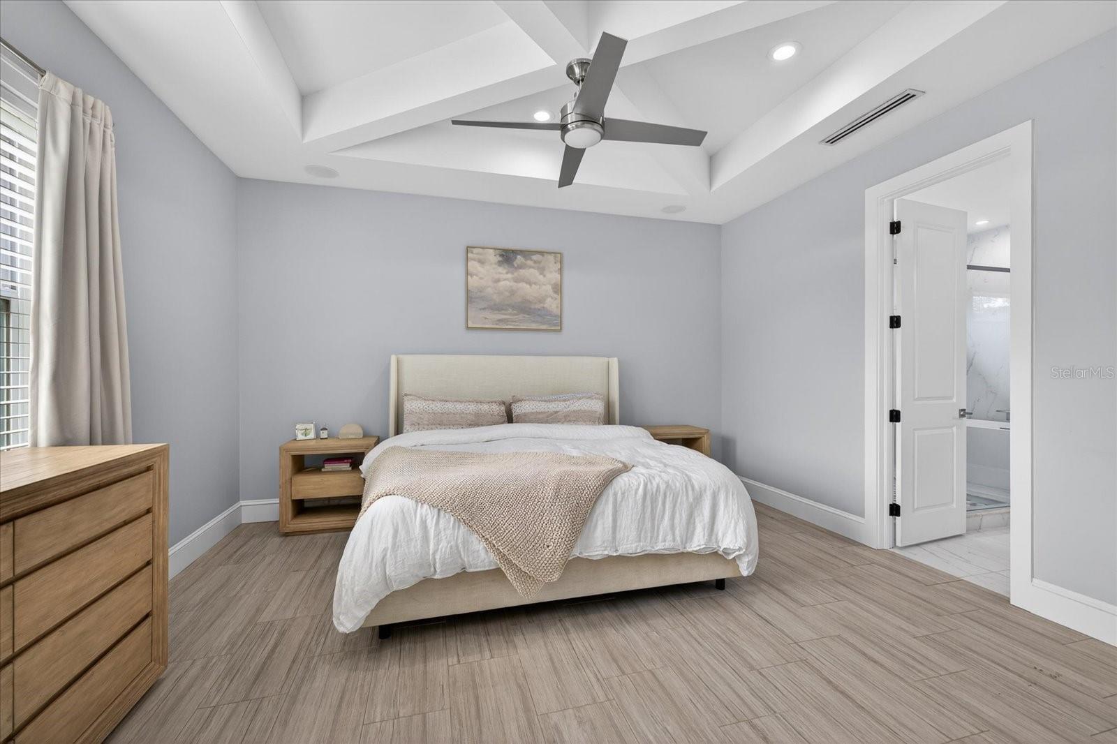 4102 S TRASK ST — photo 34