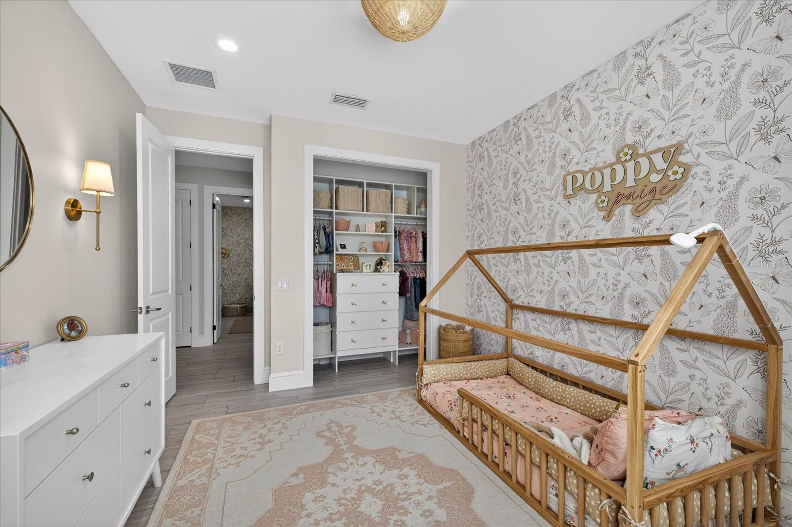 4102 S TRASK ST — photo 24
