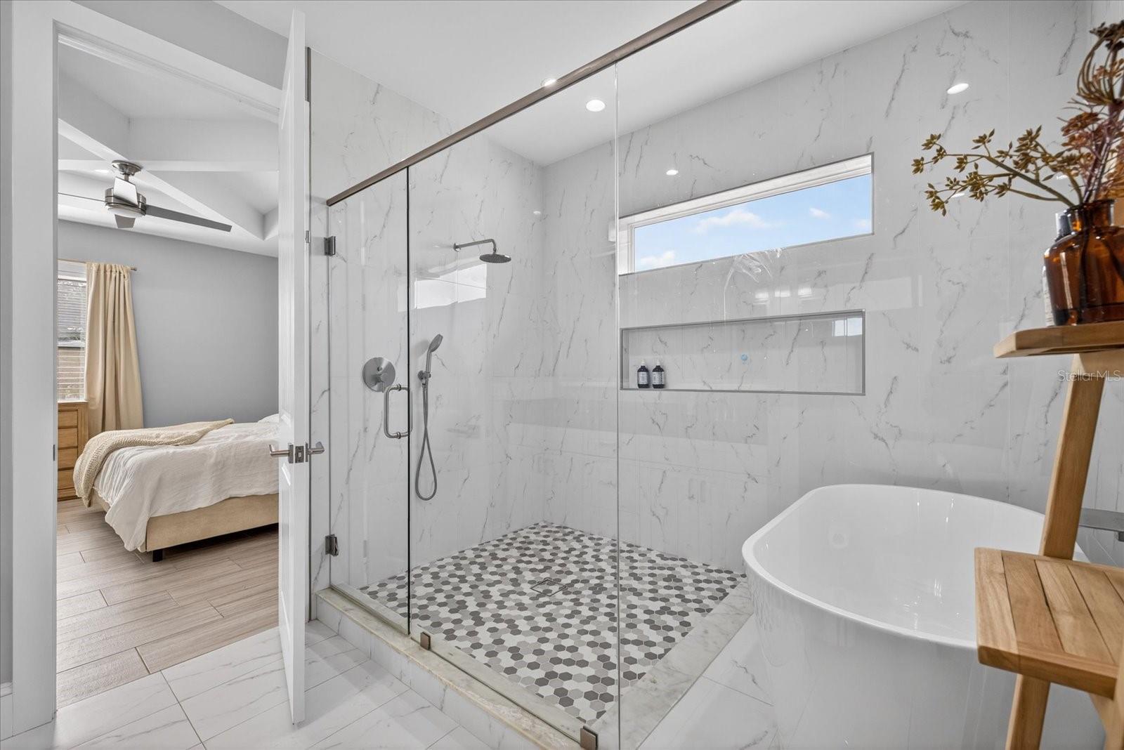 4102 S TRASK ST — photo 39