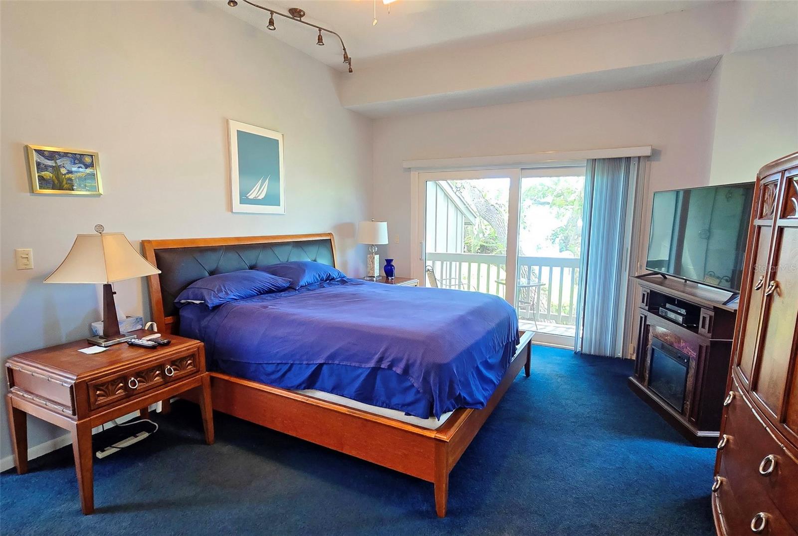 1335 LANDINGS DR #9 — photo 23