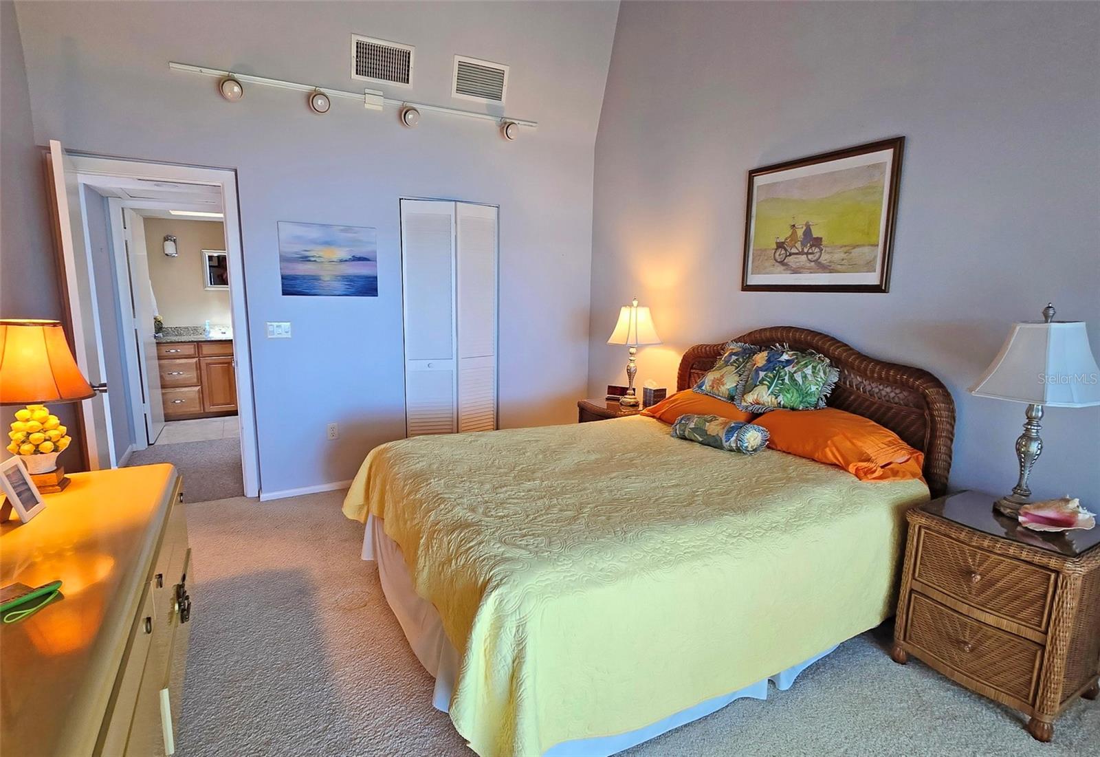 1335 LANDINGS DR #9 — photo 28