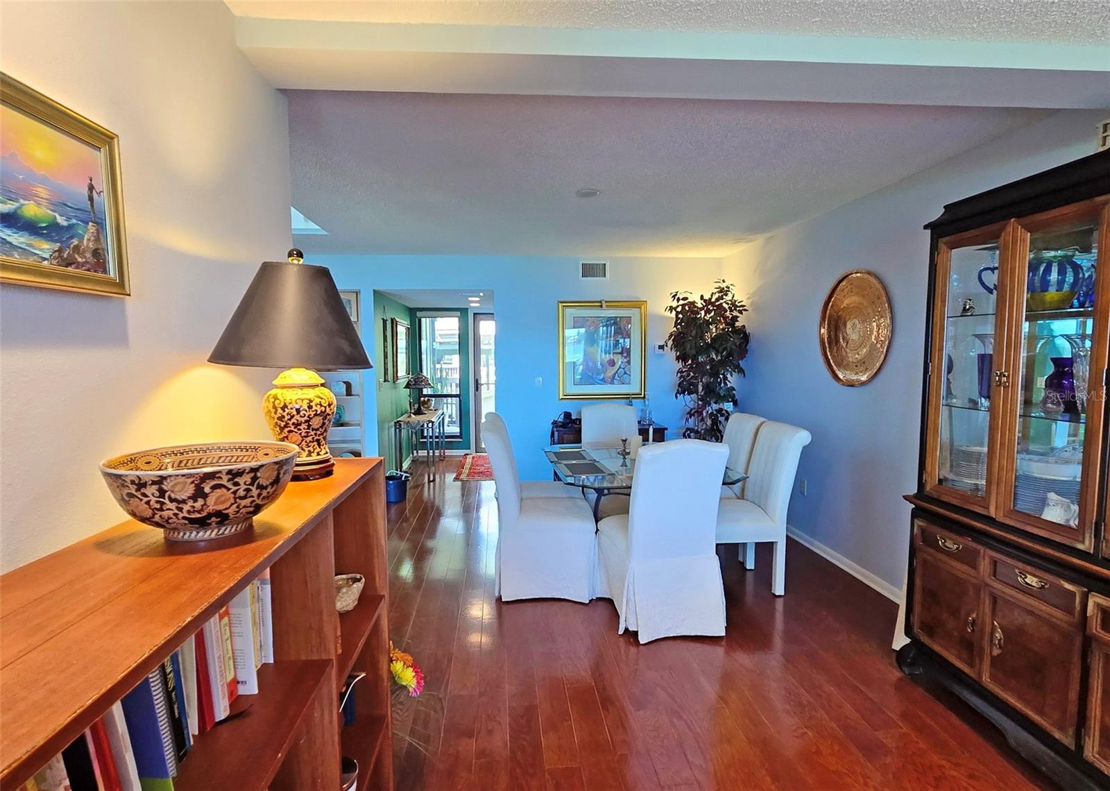 1335 LANDINGS DR #9 — photo 16