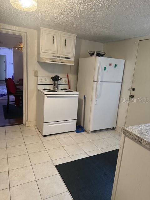1715 W CARMEN ST — photo 11