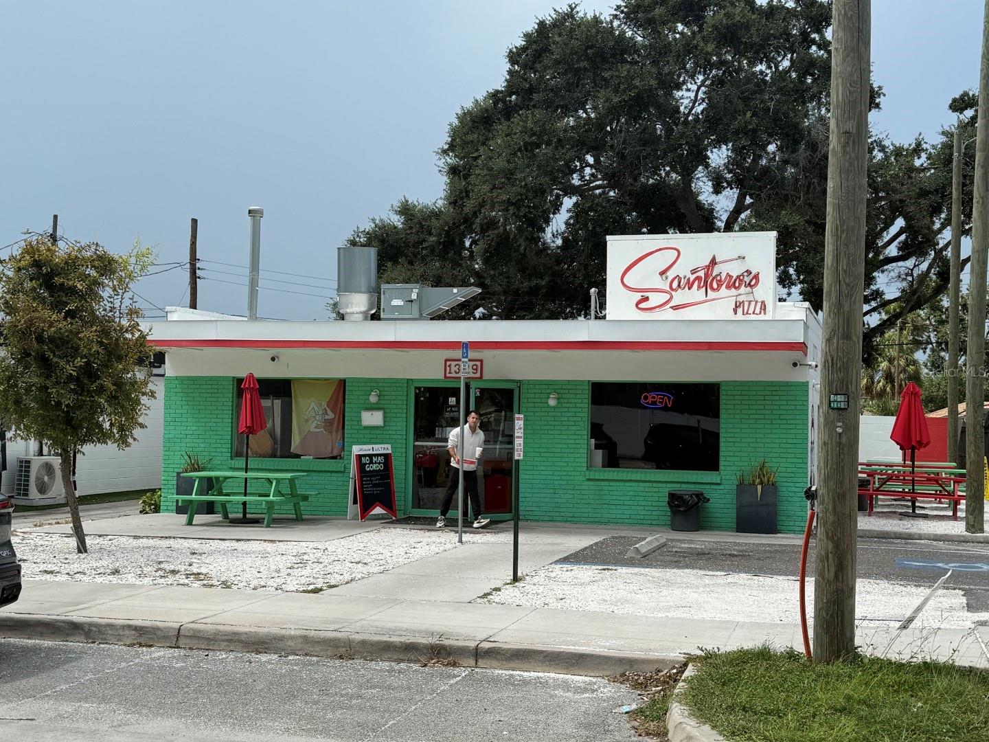1715 W CARMEN ST — photo 30