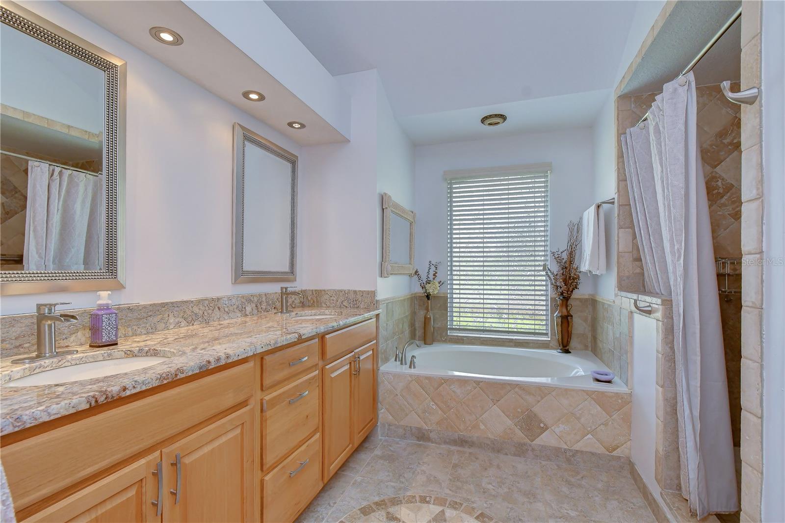 3810 TURKEY OAK DR — photo 22