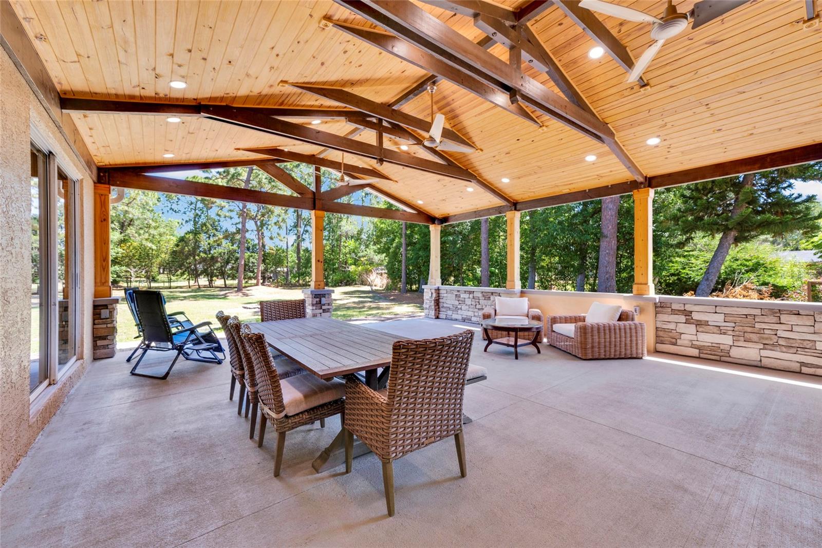 6341 GOVERNORS DR — photo 23