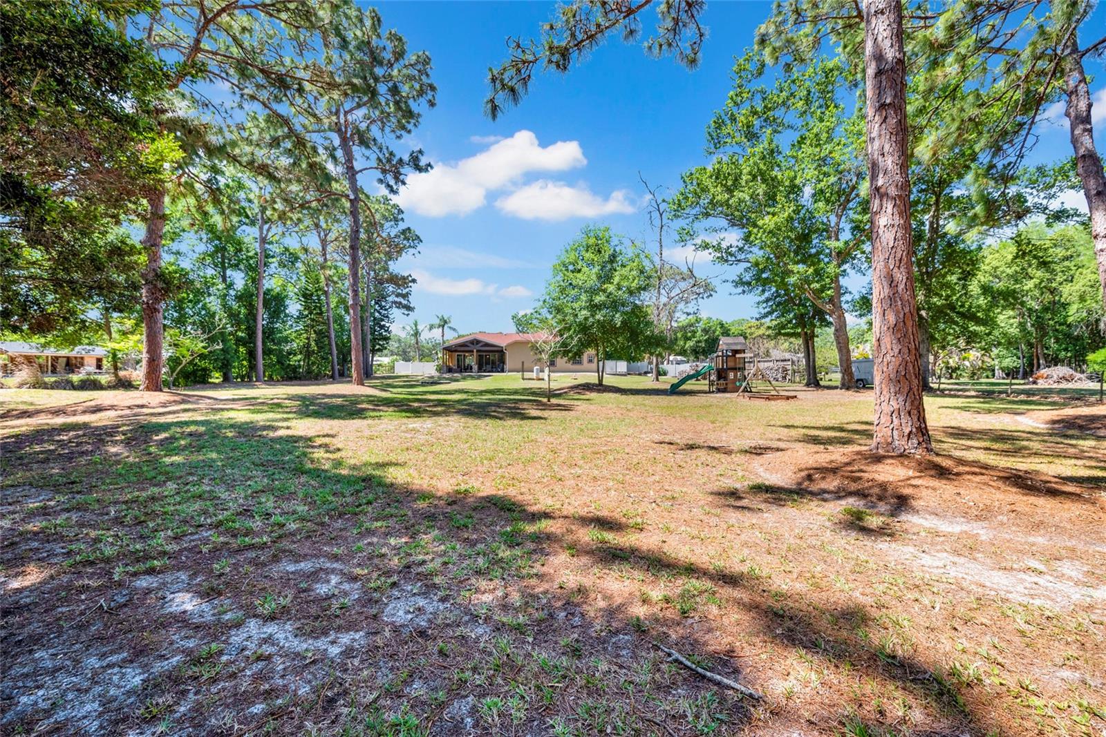 6341 GOVERNORS DR — photo 46