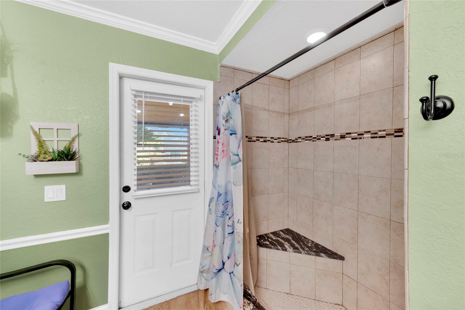 6341 GOVERNORS DR — photo 36