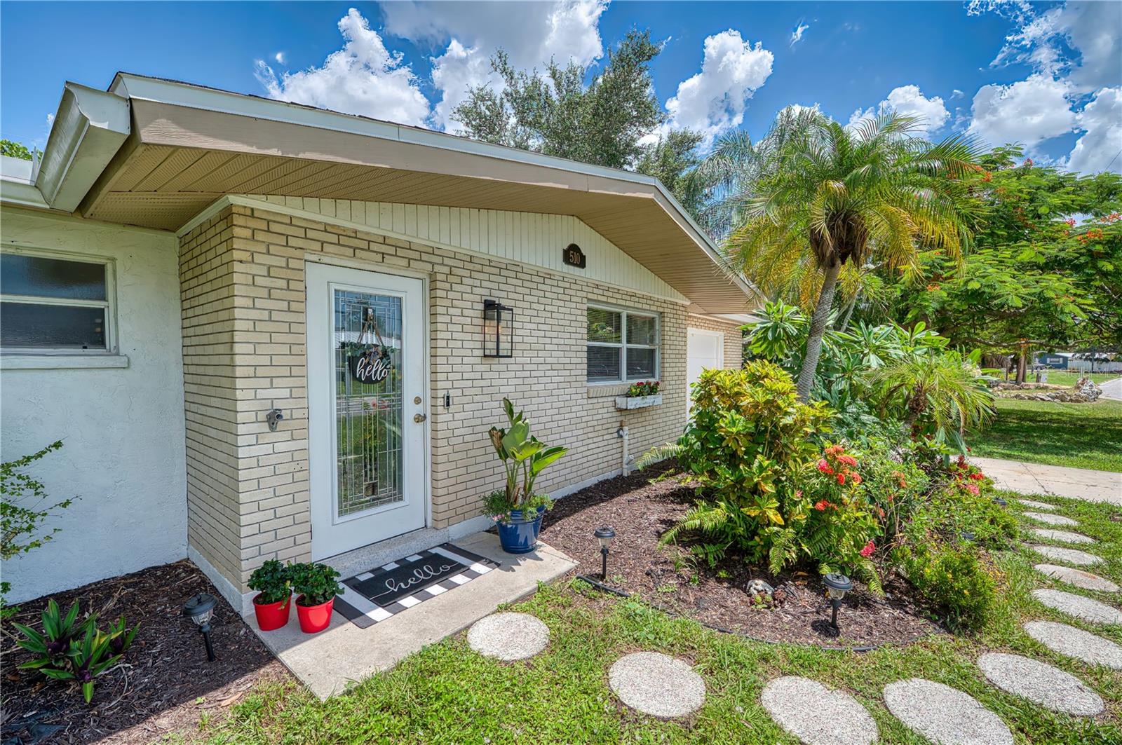 510 DONA DR — photo 3
