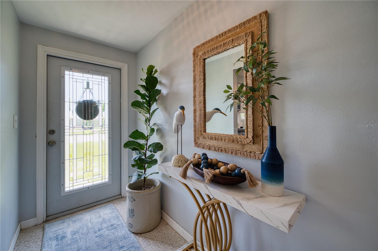 510 DONA DR — photo 4