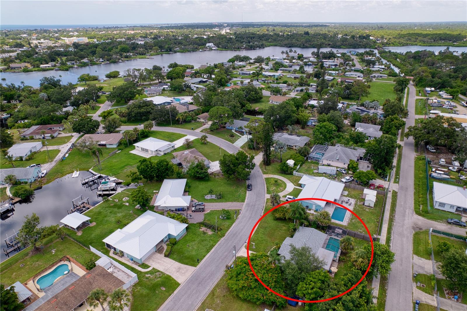 510 DONA DR — photo 30