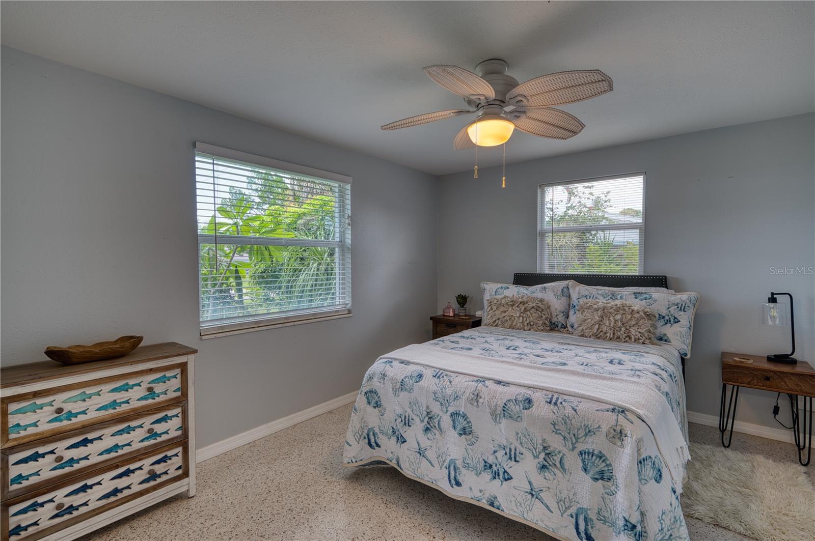 510 DONA DR — photo 21