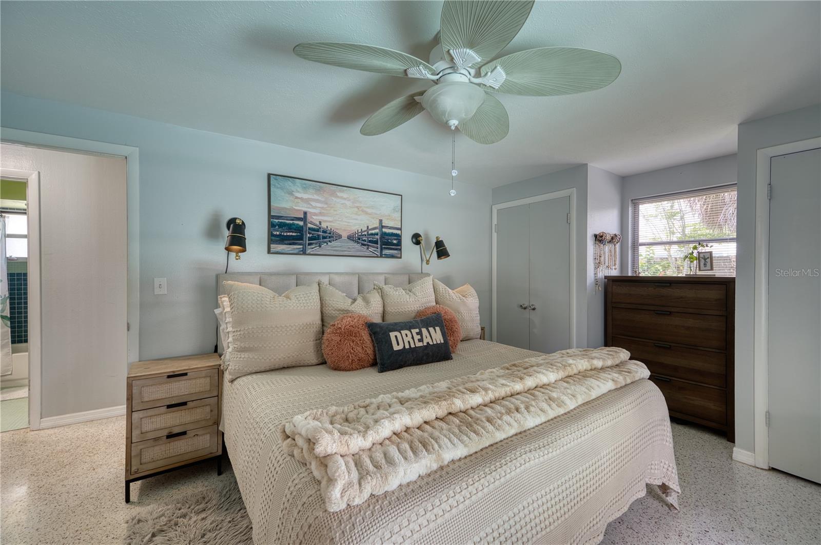 510 DONA DR — photo 17