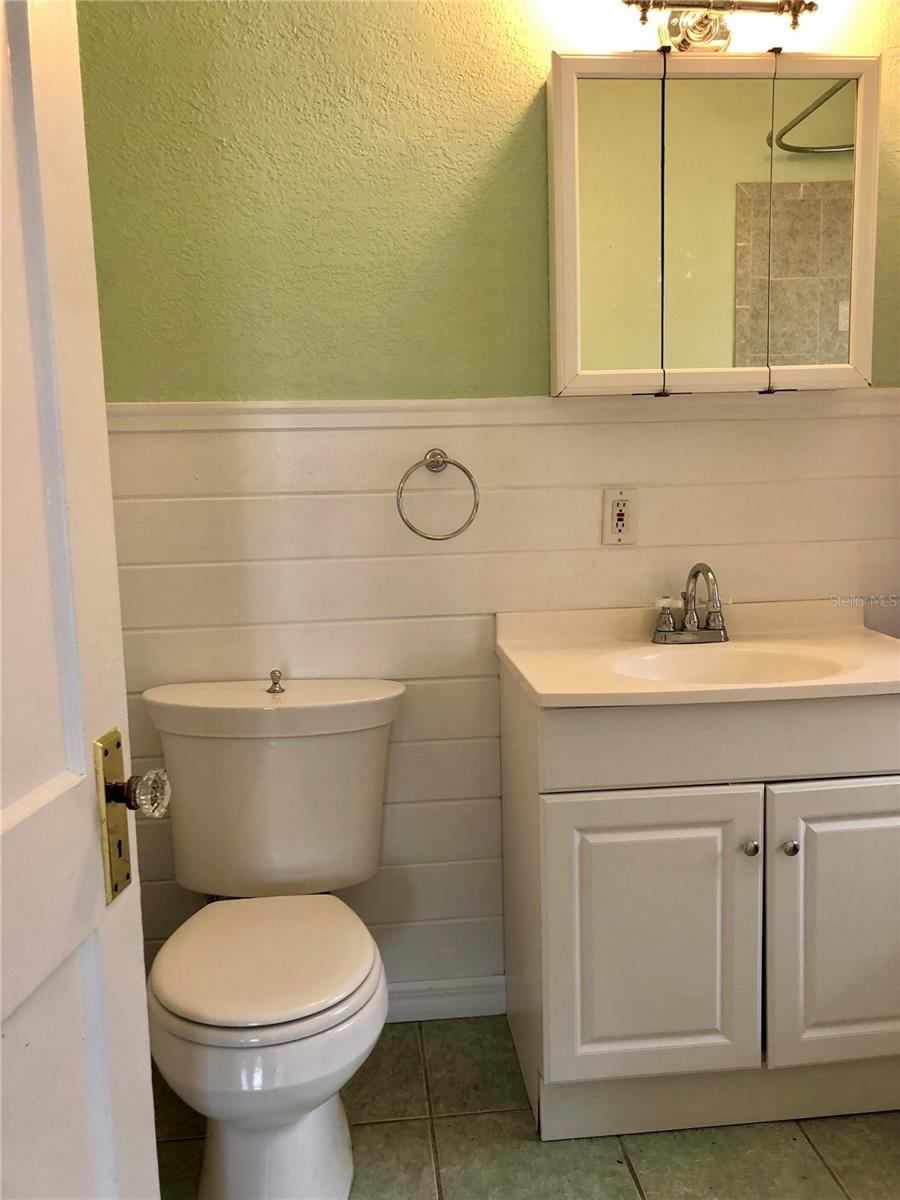 1209 E COMANCHE AVE — photo 17