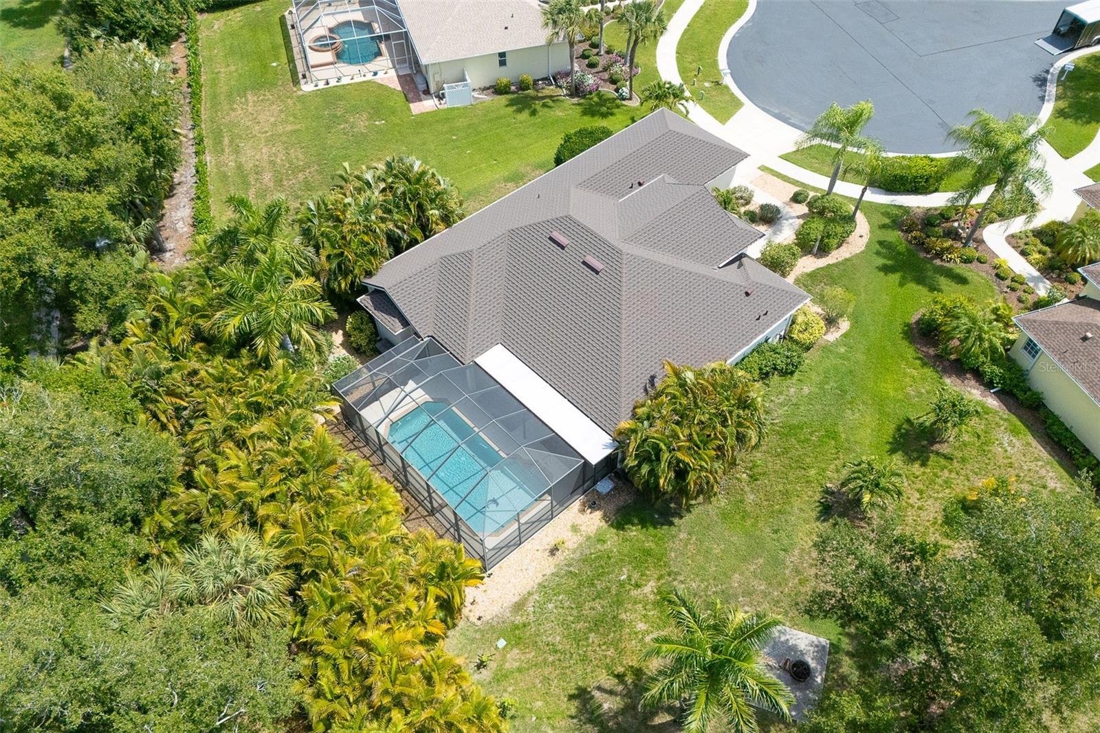 122 CLEAR LAKE DR — photo 3