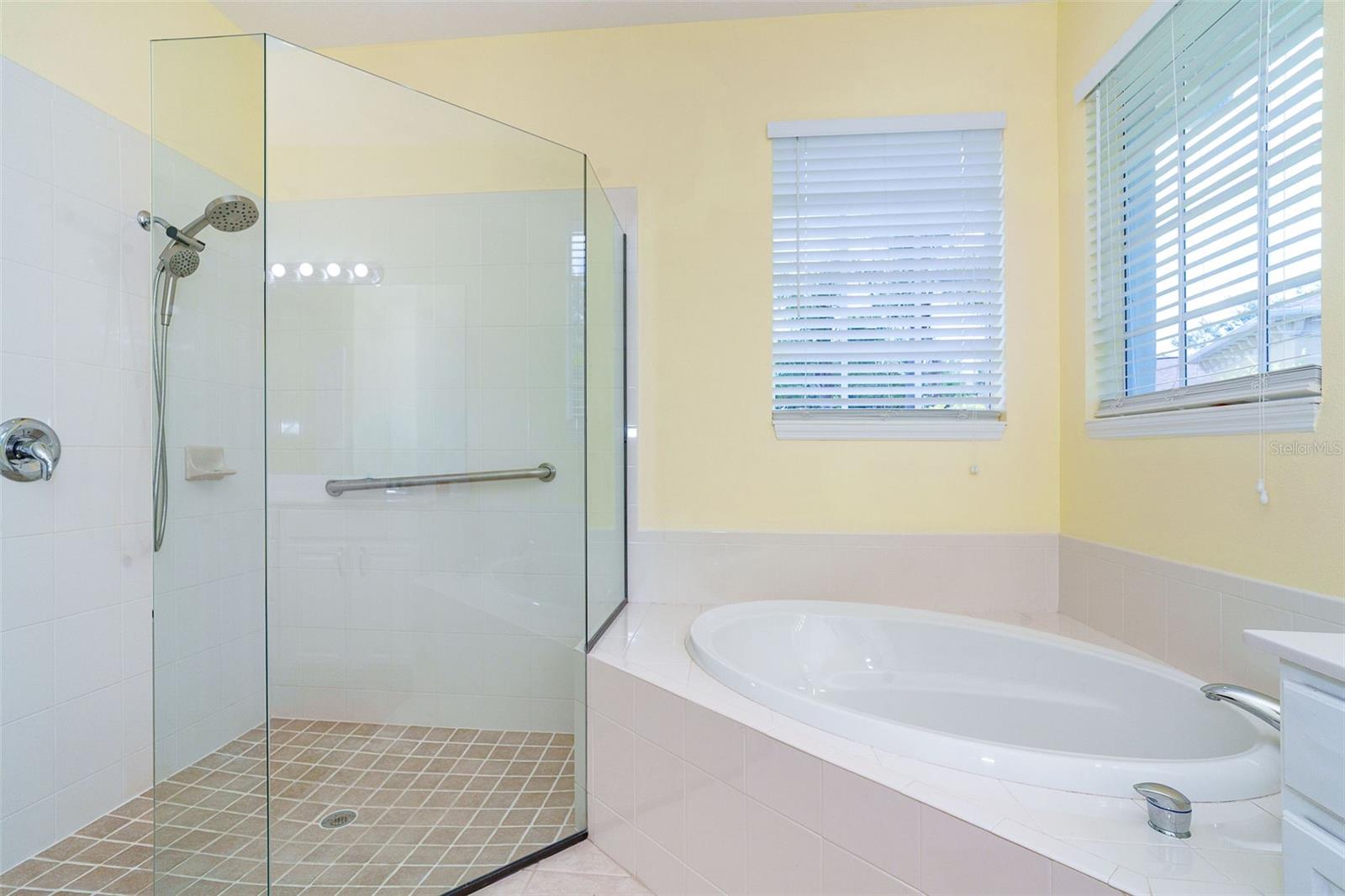 122 CLEAR LAKE DR — photo 55