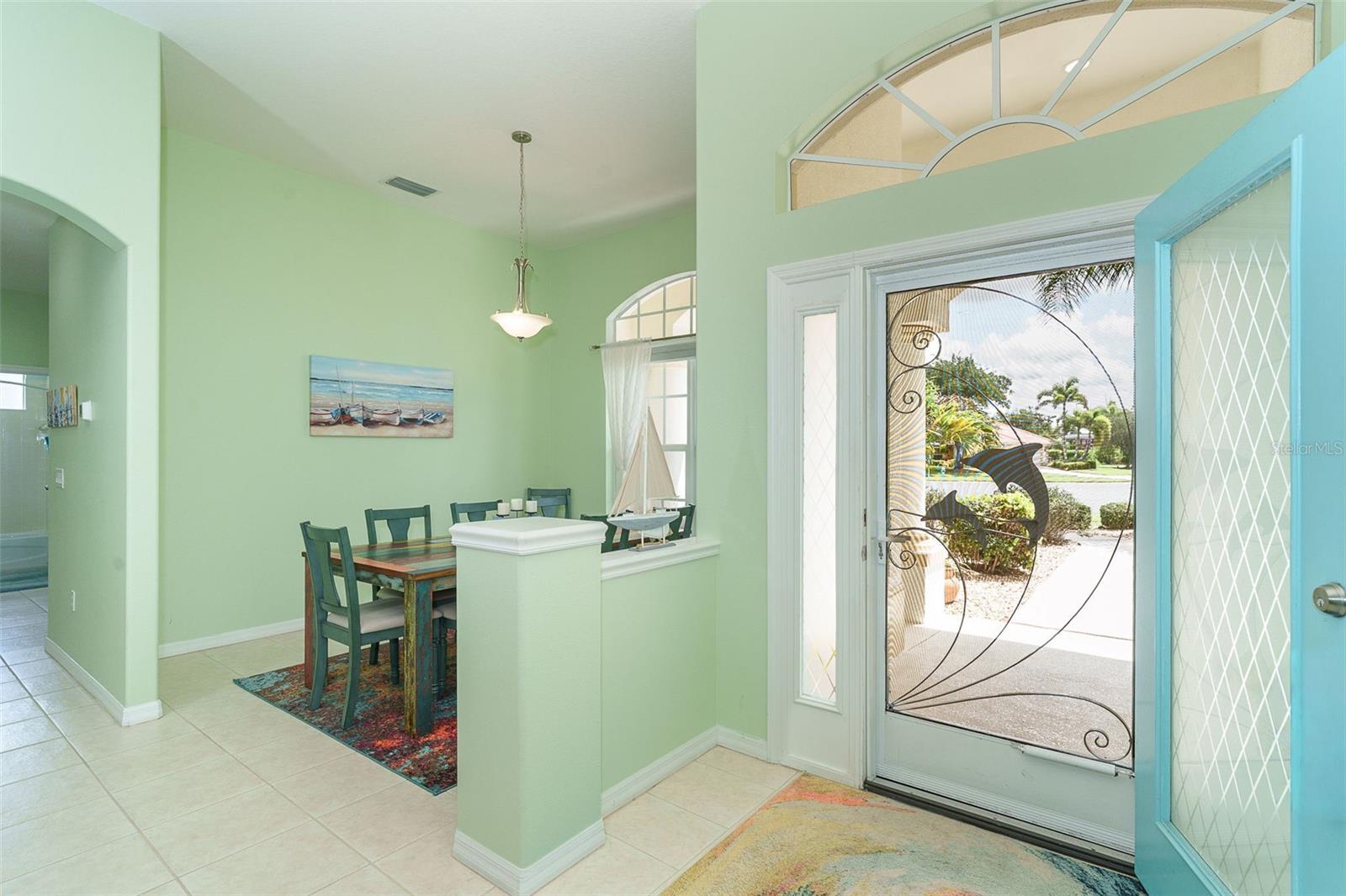 122 CLEAR LAKE DR — photo 10