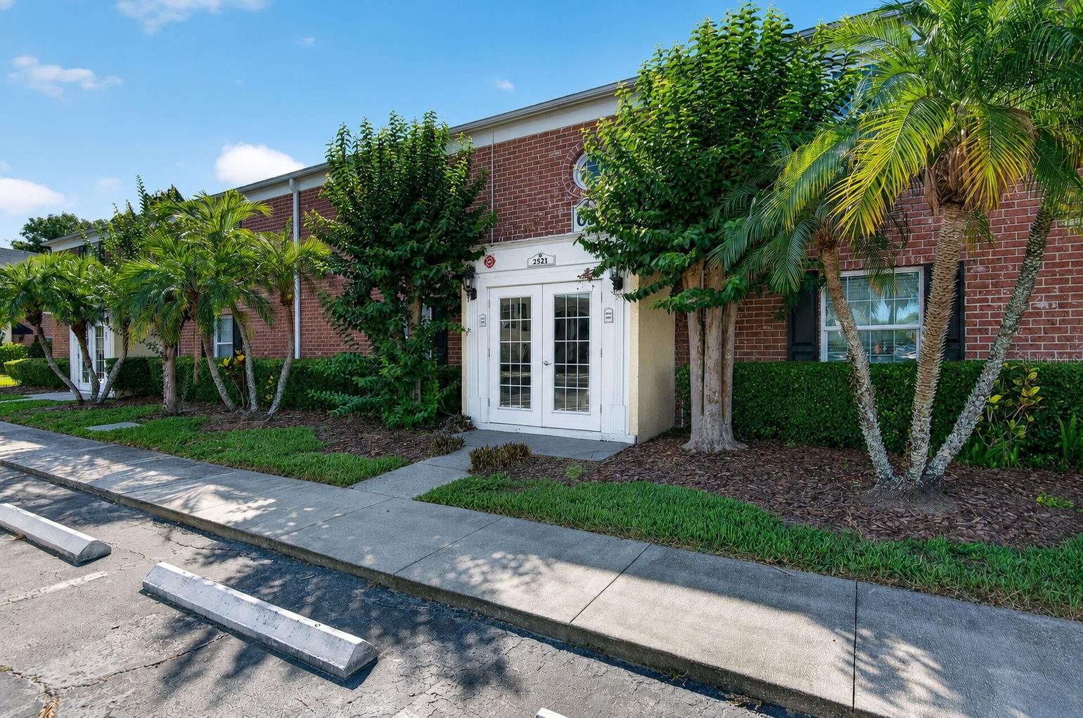 2521 CEDAR CYPRESS CT #101 — photo 2