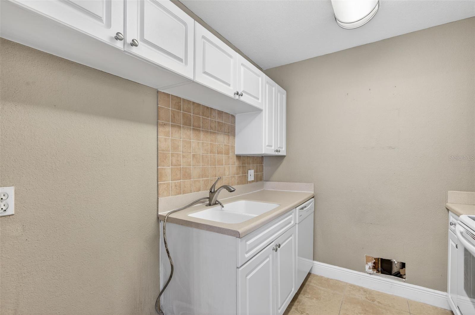 2521 CEDAR CYPRESS CT #101 — photo 16