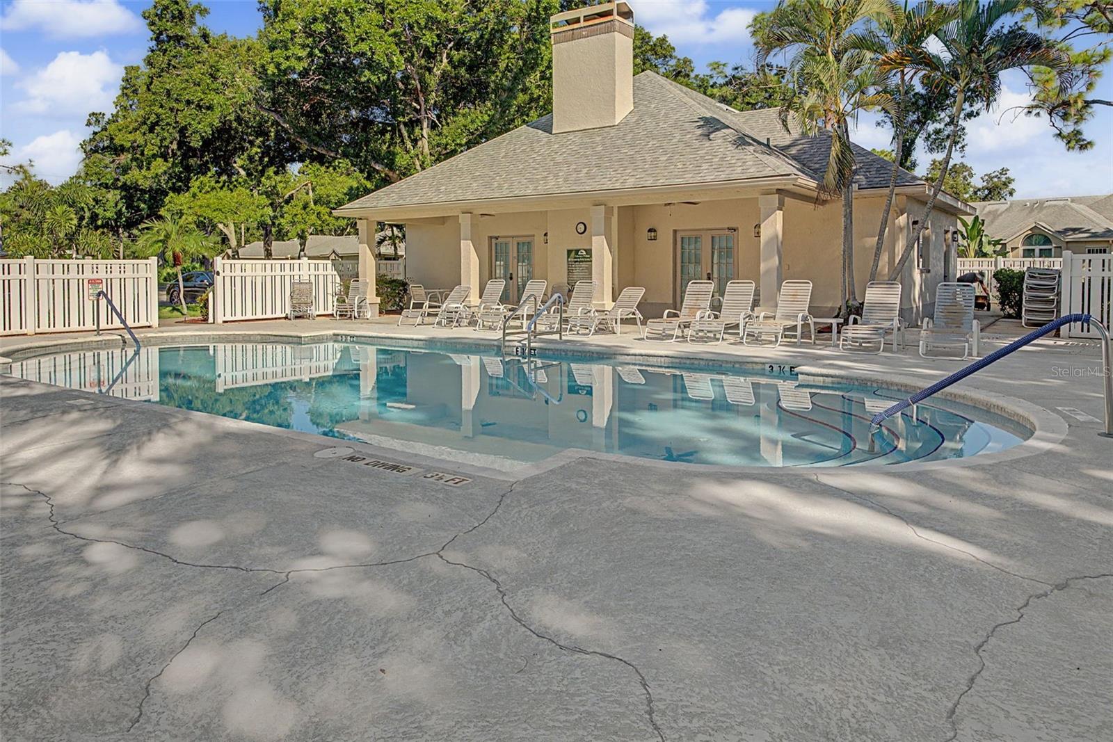 3709 MOLLIE LN — photo 34