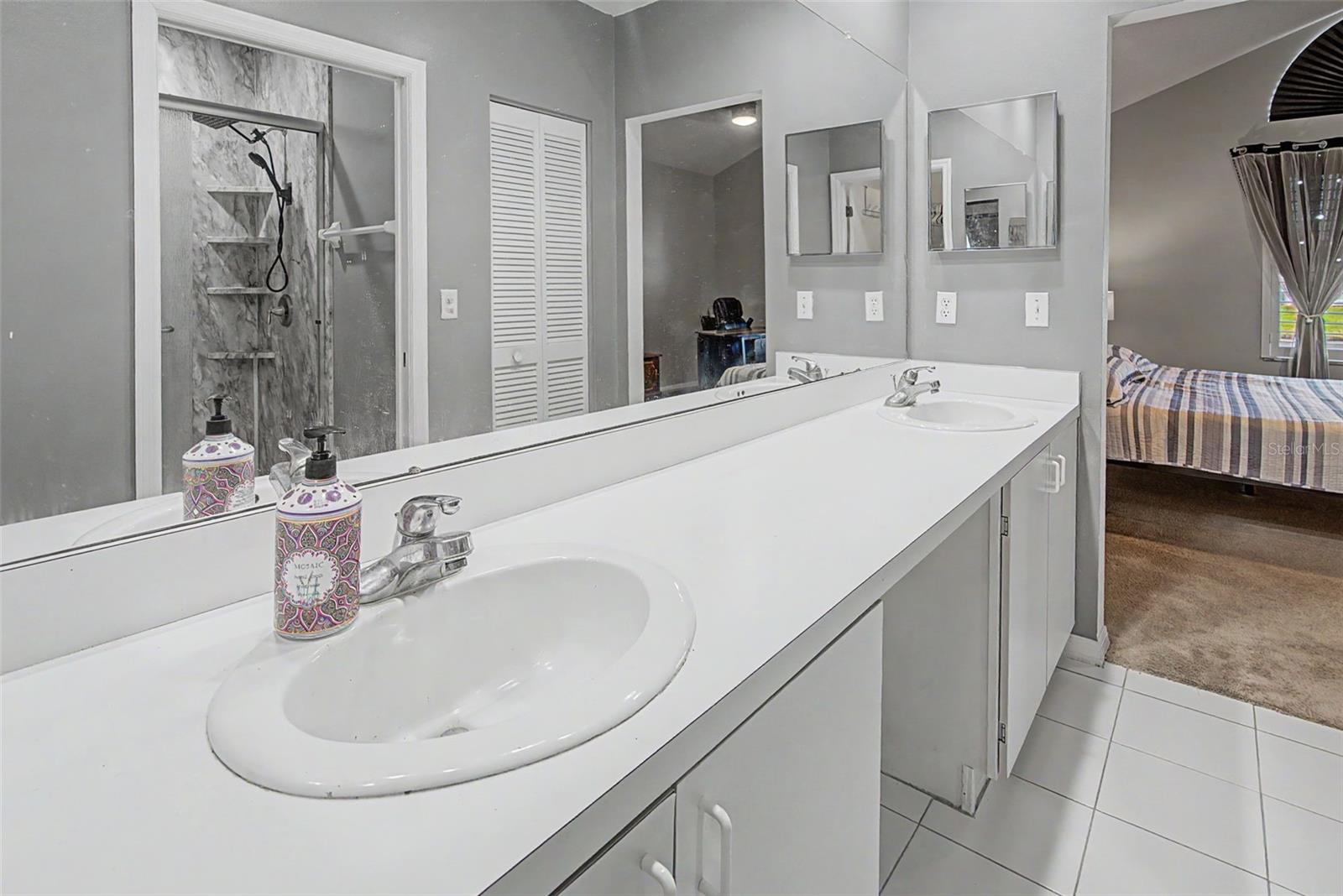 3709 MOLLIE LN — photo 26