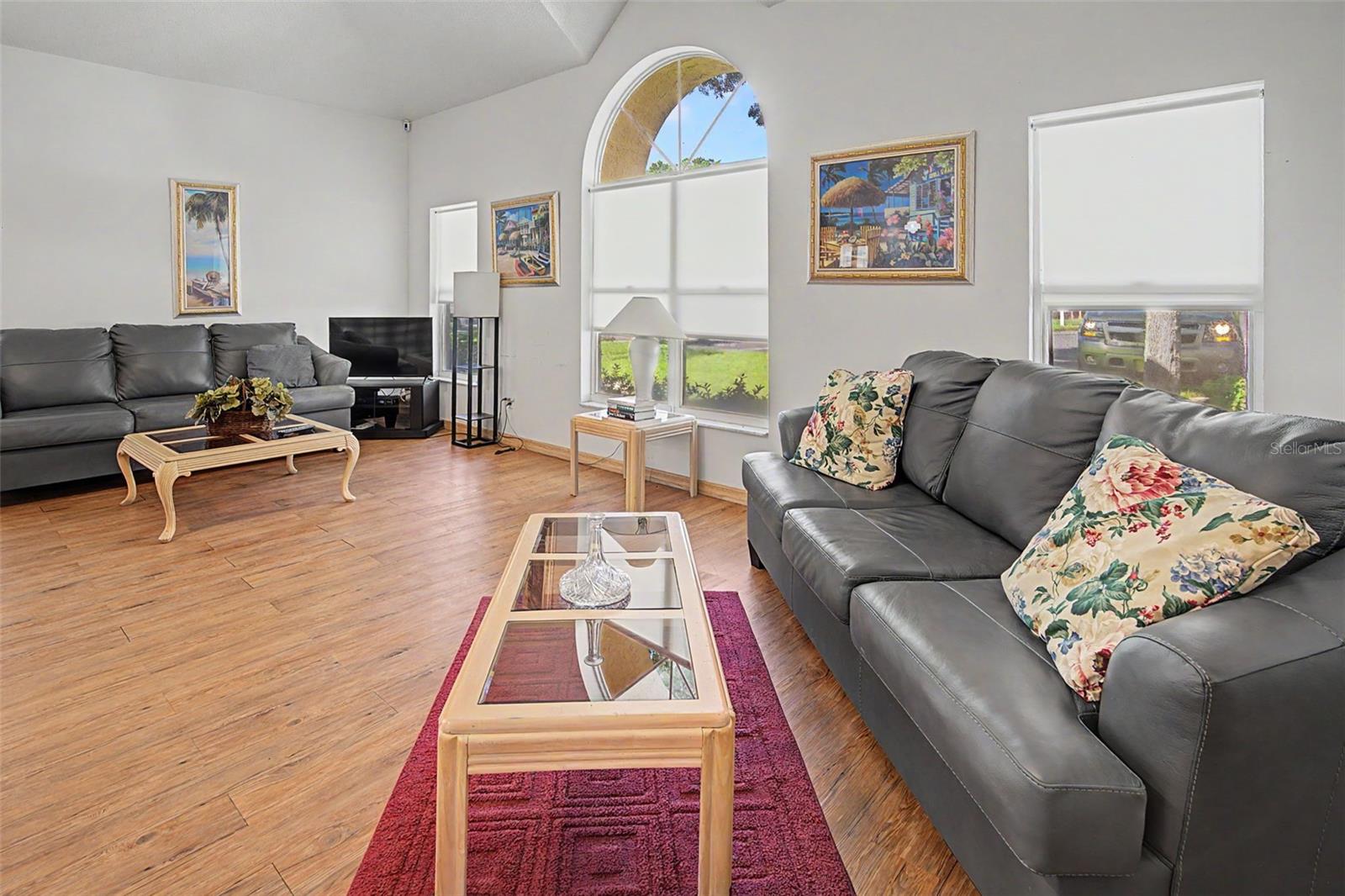 3709 MOLLIE LN — photo 42