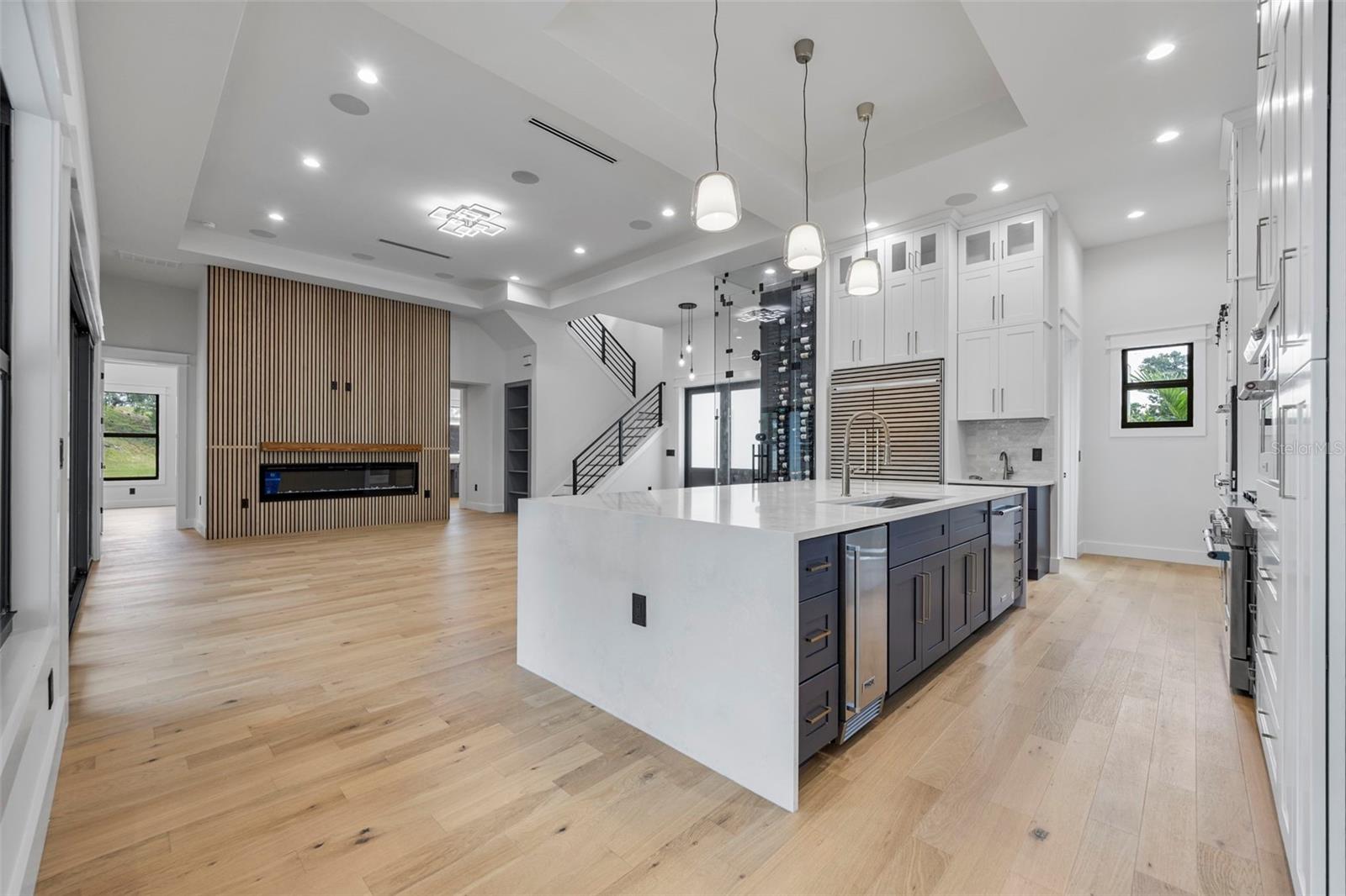 3701 S LYNWOOD AVE — photo 17