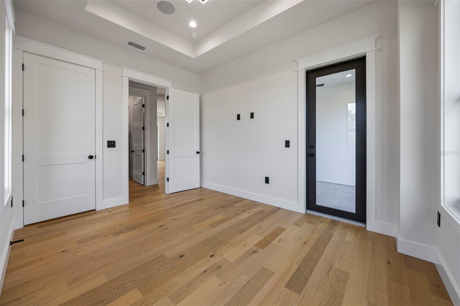 3701 S LYNWOOD AVE — photo 59