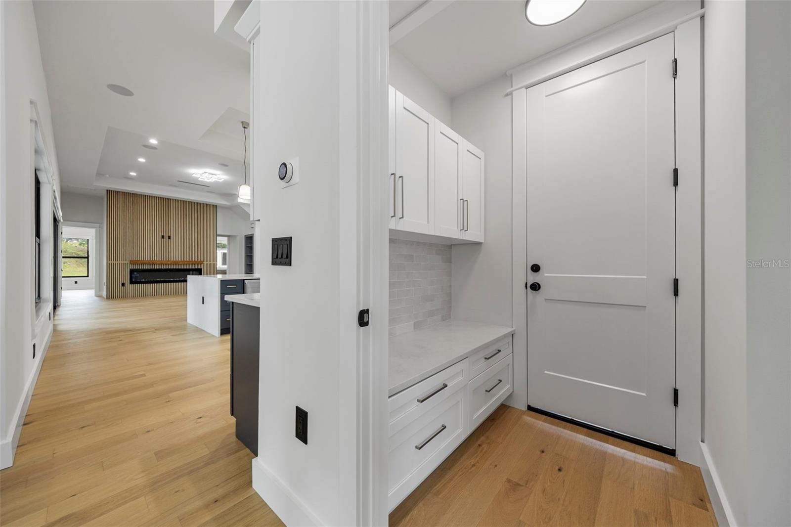 3701 S LYNWOOD AVE — photo 41