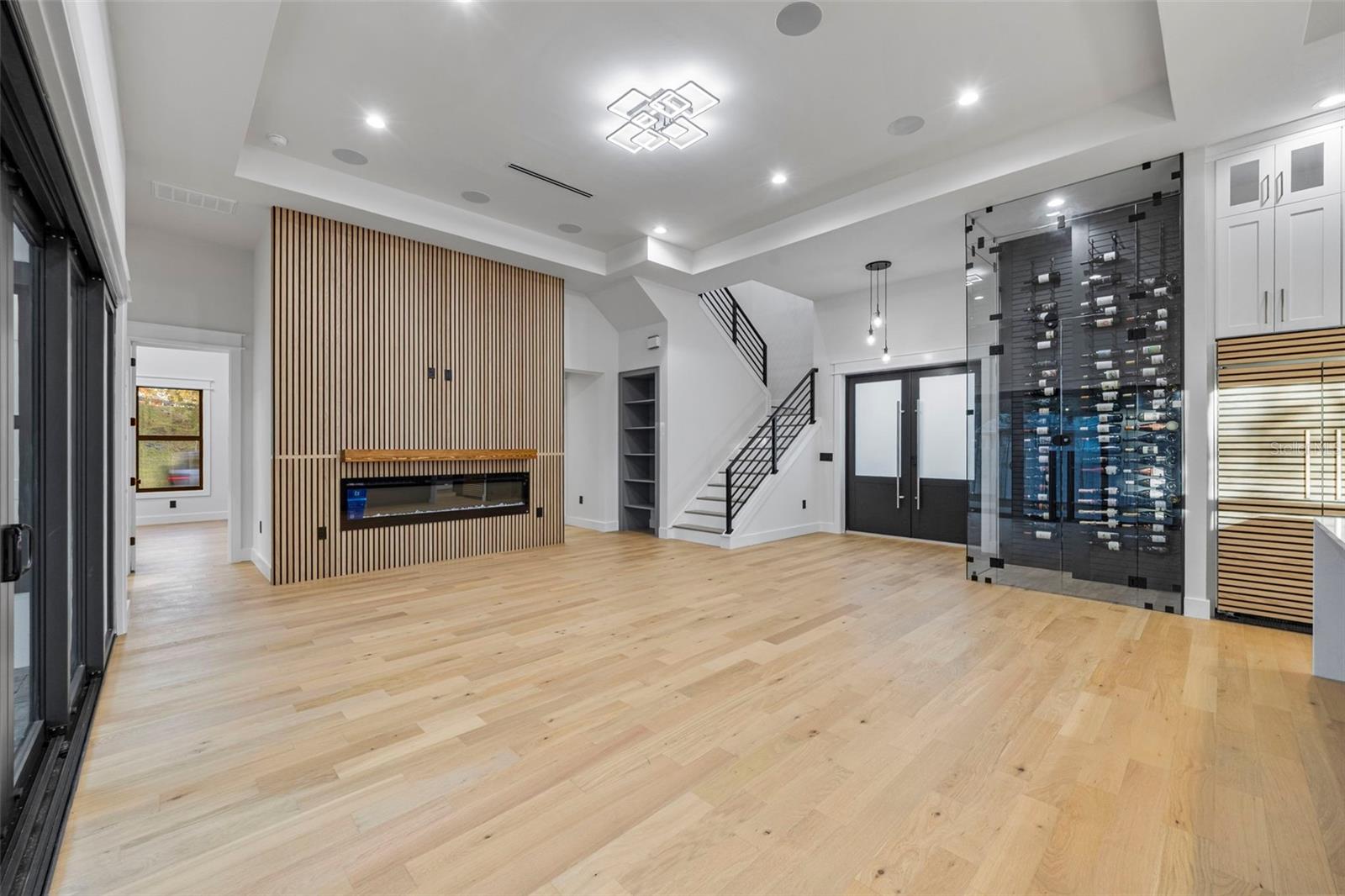 3701 S LYNWOOD AVE — photo 13