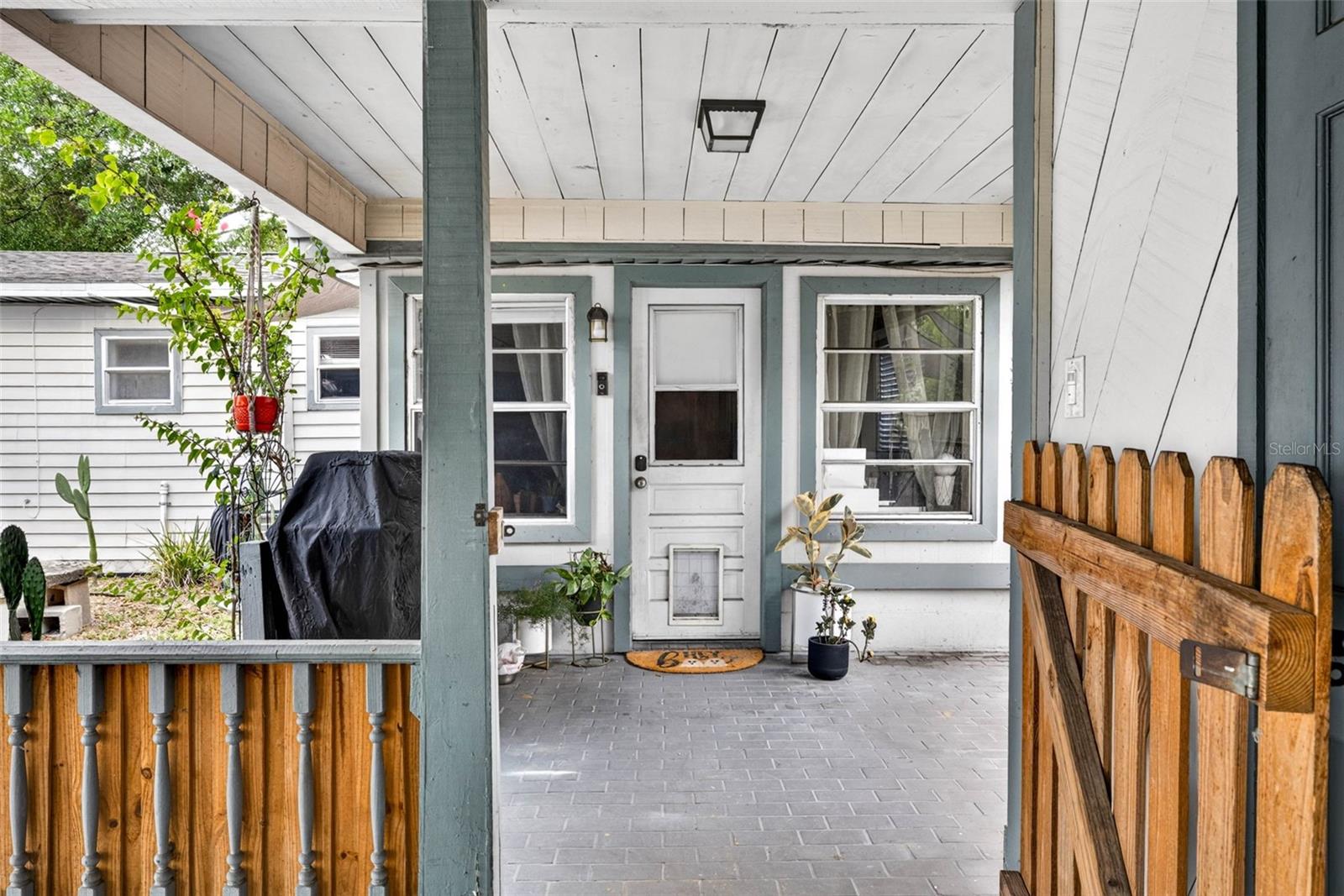 1318 W RAMBLA ST — photo 28