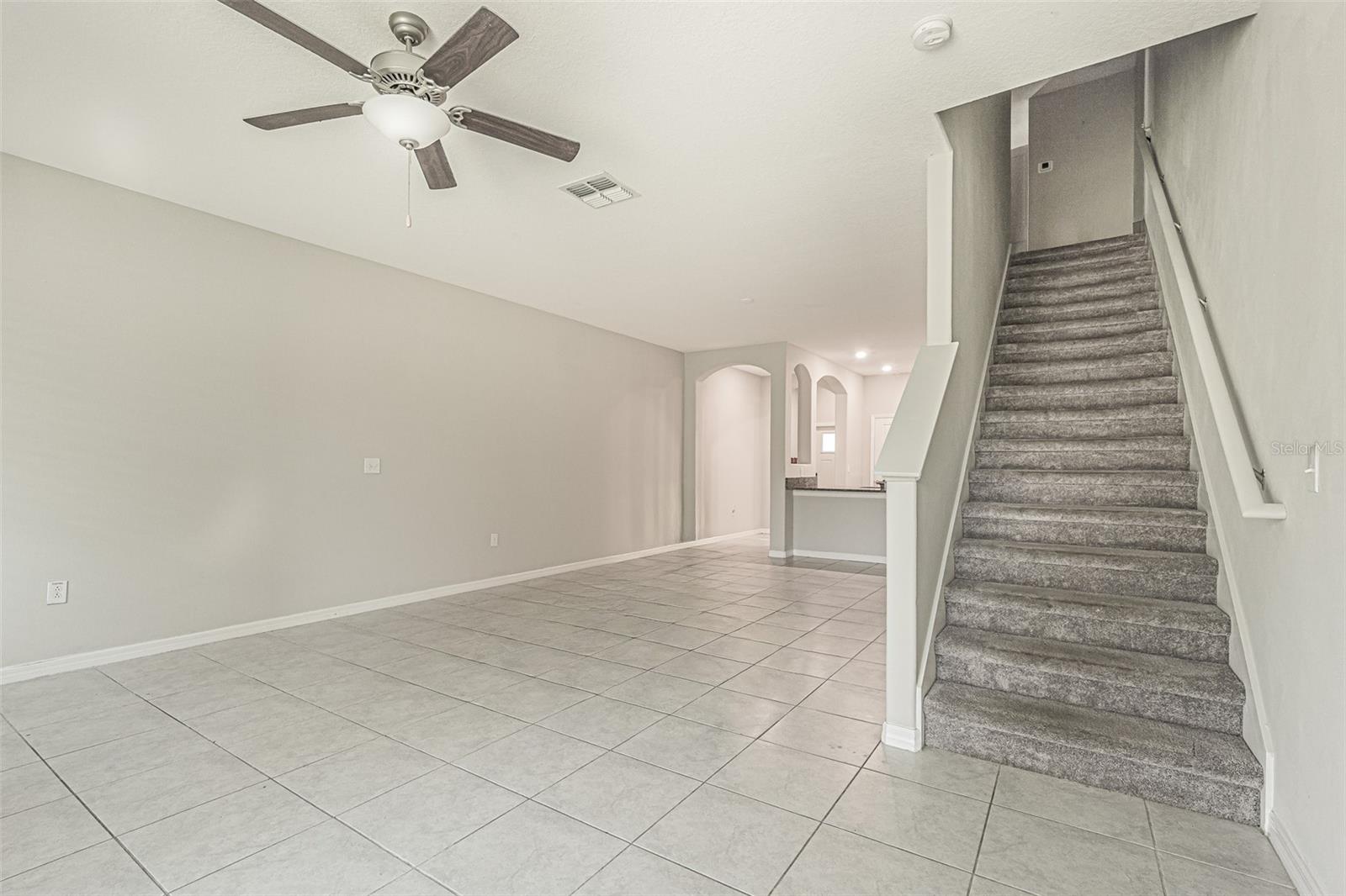 817 ROYAL EMPRESS DR — photo 21
